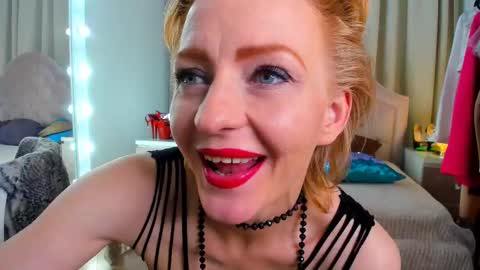 Alisa online show from February 2025 05:47:01 PM