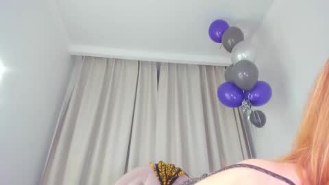 Alisa online show from October 2025 11:57:01 PM