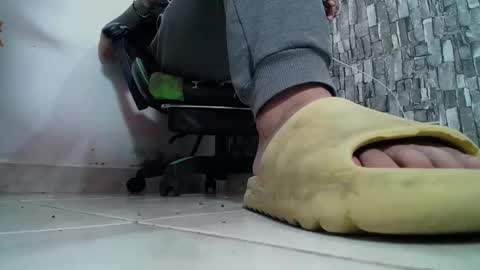 sr master cum its my old account online show from February 2025 06:35:02 PM