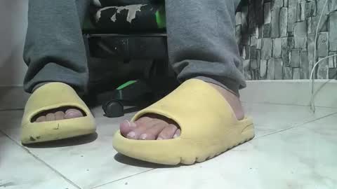 sr master cum its my old account online show from December 2025 08:13:01 PM