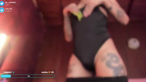 Snapshot of srta_fox chatting on June 2026 06:33:02 PM Srta. Fox online show from June 2026 06:33:02 PM