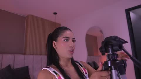 samantha online show from June 2026 07:15:02 PM