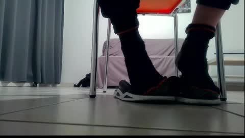 ssenzo online show from December 2025 09:30:01 PM