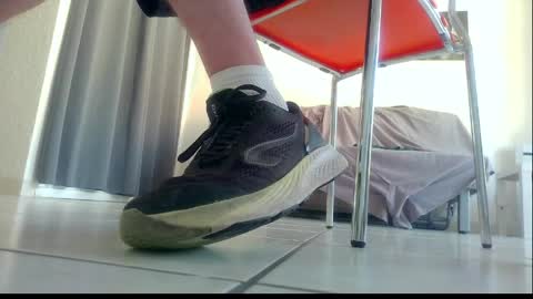 ssenzo online show from April 2026 09:30:01 AM