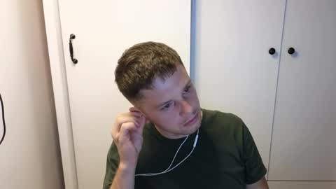 st1vemaster01 online show from September 2025 04:34:01 PM