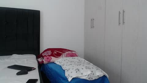 stacey_jaxn online show from April 2026 04:46:01 AM