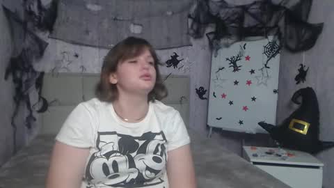 Stacey online show from October 2025 05:41:02 AM