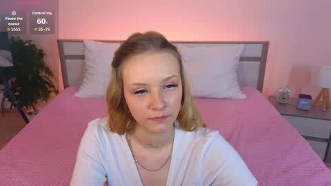 Snapshot of staceyyjones chatting on April 2026 10:07:02 AM Stacey online show from April 2026 10:07:02 AM