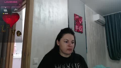 Snapshot of stacy_davise chatting on October 2025 06:40:02 PM STACY online show from October 2025 06:40:02 PM