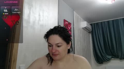 Snapshot of stacy_davise chatting on October 2025 04:28:01 PM STACY online show from October 2025 04:28:01 PM