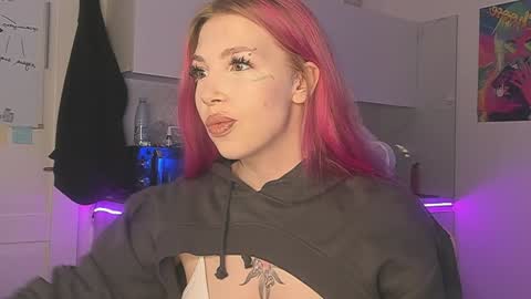 Stacy online show from January 2025 09:13:01 PM