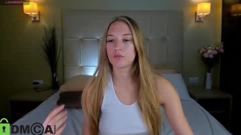 Stacy Mon Tue Wed Thu Fri Sun GMT GMT 3 1000am - 0400pm  online show from September 2025 09:11:01 AM