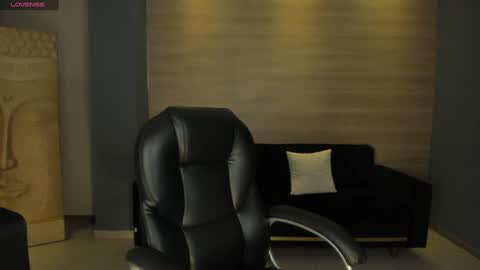 Im Stacy online show from January 2025 10:06:01 AM