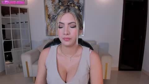 Im Stacy online show from January 2025 10:12:02 AM