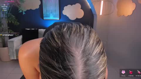 Im Stacy online show from February 2025 12:58:01 PM