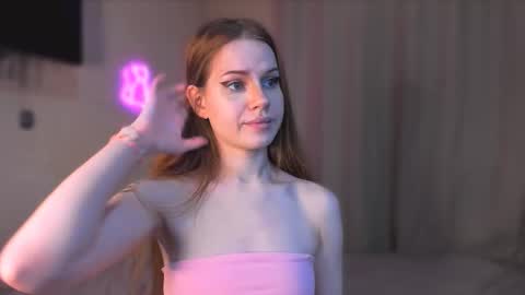 stacyloveforu online show from September 2025 10:43:01 PM