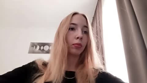 Mila online show from February 2026 06:11:02 AM