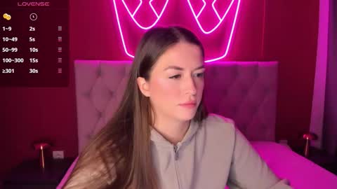 Stacy online show from October 2025 01:20:01 AM