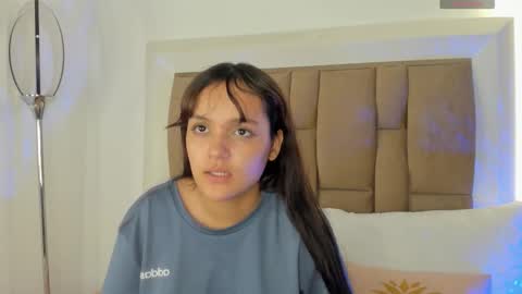 Star Doll online show from October 2025 08:01:01 AM