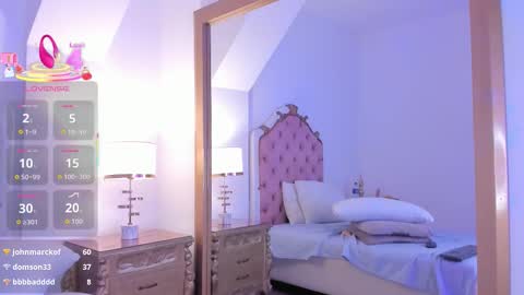 Star Doll online show from October 2025 08:13:01 AM