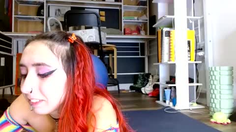 Stara Winters online show from January 2025 07:39:02 AM