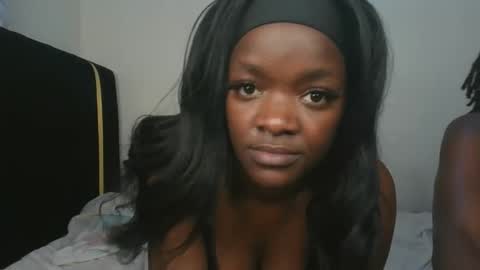 lia online show from October 2025 02:38:01 PM