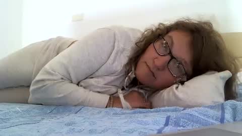 Snapshot of starlagurl chatting on January 2025 07:59:02 AM starlagurl online show from January 2025 07:59:02 AM
