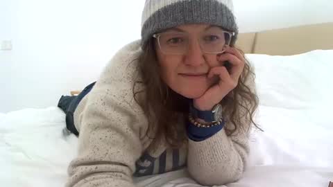 Snapshot of starlagurl chatting on February 2025 04:48:01 AM starlagurl online show from February 2025 04:48:01 AM