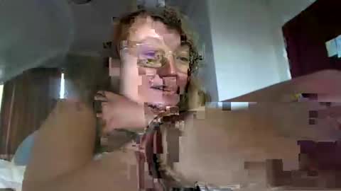 Snapshot of starlagurl chatting on March 2025 05:27:02 AM starlagurl online show from March 2025 05:27:02 AM