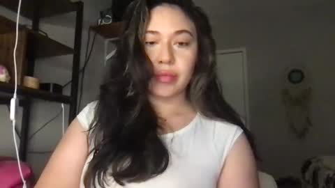 starlitdreams777 online show from June 2026 03:53:01 AM
