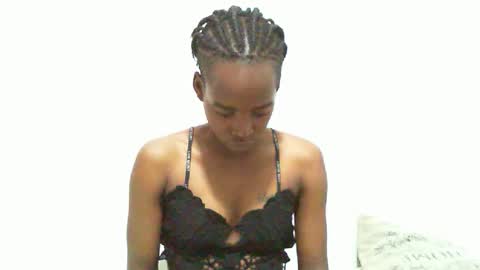 sweetgirl online show from October 2025 08:42:02 PM