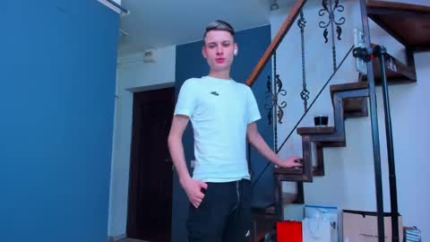 Snapshot of stashott69 chatting on February 2025 02:45:01 AM STAS online show from February 2025 02:45:01 AM