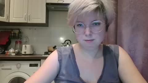 Snapshot of stasya_07 chatting on December 2024 09:11:01 PM Stasya online show from December 2024 09:11:01 PM