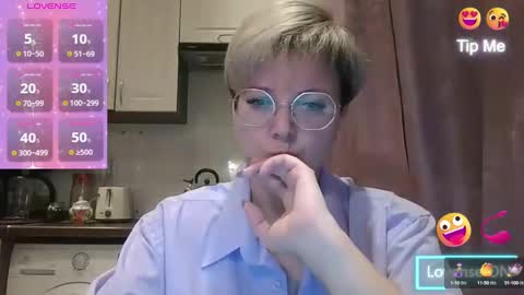 Snapshot of stasya_07 chatting on December 2024 07:48:02 PM Stasya online show from December 2024 07:48:02 PM