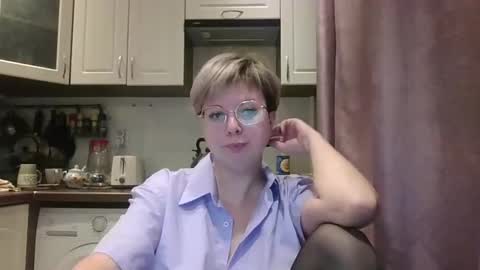 Snapshot of stasya_07 chatting on December 2024 09:11:01 PM Stasya online show from December 2024 09:11:01 PM