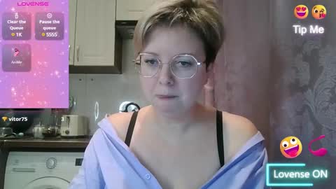 Snapshot of stasya_07 chatting on December 2024 09:40:01 PM Stasya online show from December 2024 09:40:01 PM