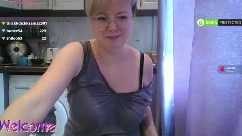 Snapshot of stasya_07 chatting on March 2025 09:40:02 AM Stasya online show from March 2025 09:40:02 AM