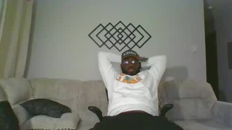 stayinalive1992 online show from December 2025 04:19:01 AM