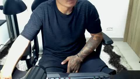 Snapshot of stebankechimba chatting on May 2026 04:39:02 AM Stebankechimba online show from May 2026 04:39:02 AM