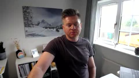 steelk2010 online show from February 2026 11:58:02 AM