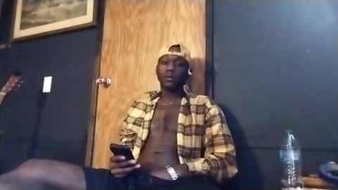 Infamousx online show from November 2025 02:41:02 PM