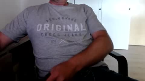 Stefan online show from September 2025 08:13:02 AM