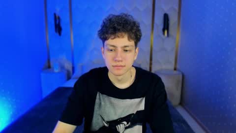 Snapshot of stefanbev chatting on February 2026 07:32:02 PM Esrefan online show from February 2026 07:32:02 PM