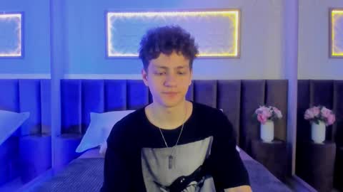 Snapshot of stefanbev chatting on February 2026 08:32:01 PM Esrefan online show from February 2026 08:32:01 PM