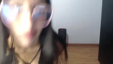 Stefi online show from March 2026 12:17:01 AM