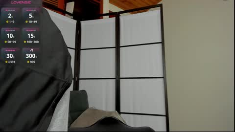 Snapshot of stefaniadiazz_ chatting on May 2026 04:45:02 PM Stafania 3 online show from May 2026 04:45:02 PM