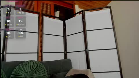 Snapshot of stefaniadiazz_ chatting on May 2026 06:06:01 PM Stafania 3 online show from May 2026 06:06:01 PM