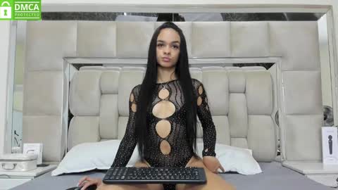 Stefany online show from January 2025 10:53:02 PM