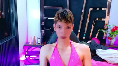 stefany piink online show from March 2026 12:11:01 PM