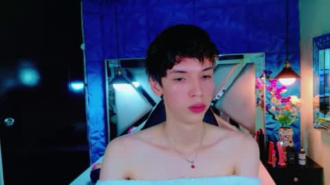 stefany piink online show from May 2026 12:33:02 PM